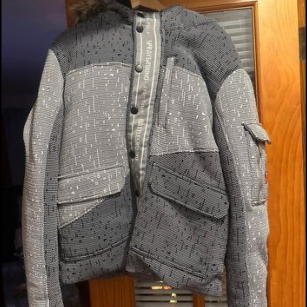 Spray Ground large Jacket is brand new never worn asking $200 or best offer..